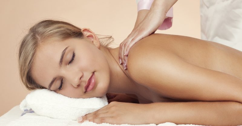 Modelage Au Choix Avec Studio Brow By C Toulouse OohN.com Special Offers, Deals & Discounts in France