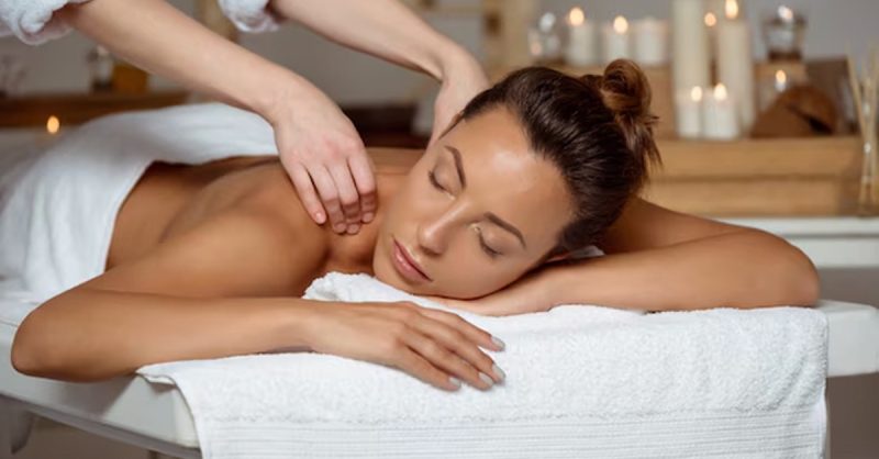 Modelage Ayurvédique, Gommage Du Corps, Soin Du Visage En Option Paris OohN.com Special Offers, Deals & Discounts in France