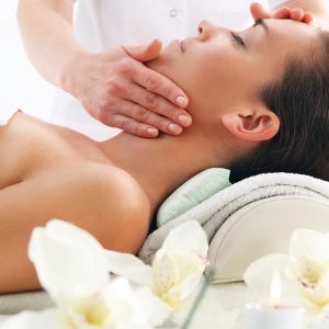 Massage Dos De 30 Min, Relaxant Ou Oriental D1h Ou Californien D1h15 Avec Mb Cosmethic (Jusquà 50 Nantes OohN.com Special Offers, Deals & Discounts in France