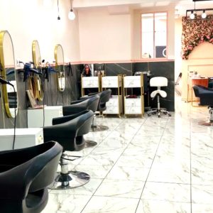Offrez Un Coup D’Éclat À Vos Cheveux Dans Un Salon Moderne À Étampes Essonne OohN.com Special Offers, Deals & Discounts in France
