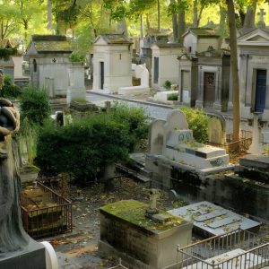 Paris: Haunted Père Lachaise Cemetery Guided Tour at 28ter Bd de Ménilmontant, Paris, France OohN.com Special Offers, Deals & Discounts in France