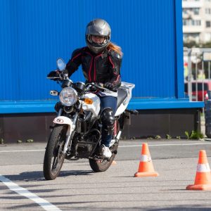 Passez La Vitesse Supérieure : Stage Code Et Formations Permis 2 Roues Seine et Marne OohN.com Special Offers, Deals & Discounts in France
