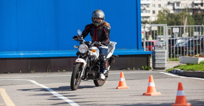 Passez La Vitesse Supérieure : Stage Code Et Formations Permis 2 Roues Seine et Marne OohN.com Special Offers, Deals & Discounts in France