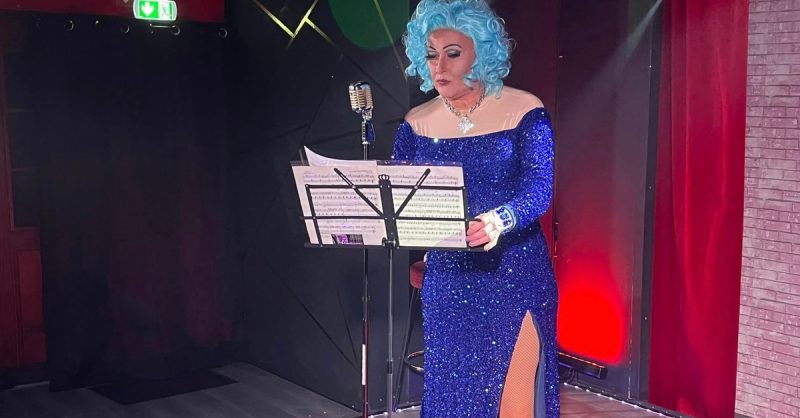 Pause Gourmande Au Cabaret Transformiste Les Chats Roses Amiens OohN.com Special Offers, Deals & Discounts in France 2