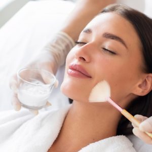 Peeling Au Choix Et Soin Hydratant Pour Une Peau Éclatante Paris OohN.com Special Offers, Deals & Discounts in France