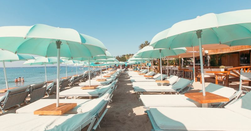 Plage Privée Ave Matelas Pour 2 Personnes Au Restaurant Plage Sobeach Nice OohN.com Special Offers, Deals & Discounts in France