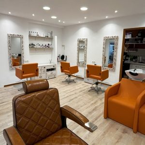 Ravivez Léclat De Vos Cheveux Au Cannet< Antibes - Cannes OohN.com Special Offers, Deals & Discounts in France