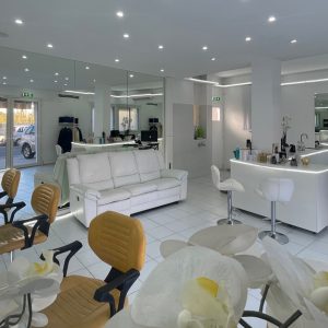 Redonnez Du Peps À Votre Look Au Salon Wilfried And Co Antibes – Cannes OohN.com Special Offers, Deals & Discounts in France