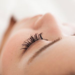 Regard Sublimé : Rehaussement De Cils Avec Ou Sans Teinture Montpellier OohN.com Special Offers, Deals & Discounts in France