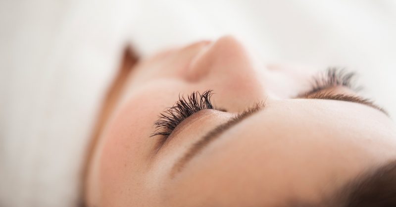 Regard Sublimé : Rehaussement De Cils Avec Ou Sans Teinture Montpellier OohN.com Special Offers, Deals & Discounts in France