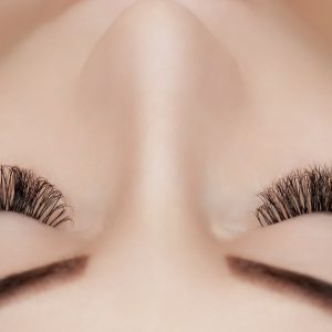 Rehaussement Des Cils Avec Option Teinture À Lc Beauty Antibes – Cannes OohN.com Special Offers, Deals & Discounts in France