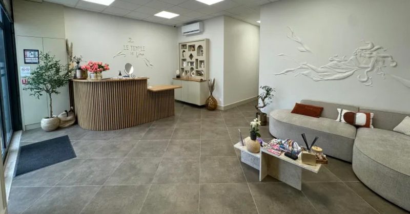 Renaissance Du Cuir Chevelu : Session Head Spa D1h Ou 1h15 Val-d-Oise OohN.com Special Offers, Deals & Discounts in France 3
