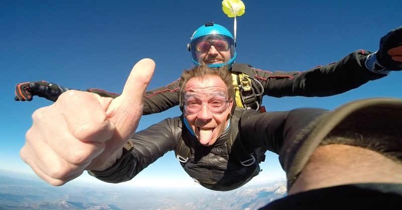 Saut En Parachute En Tandem Grenoble OohN.com Special Offers, Deals & Discounts in France