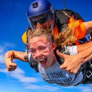 Saut En Tandem Au-Dessus Des Massifs Alpins Lyon OohN.com Special Offers, Deals & Discounts in France