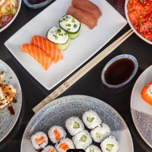 Saveurs Nippones : 36 Ou 72 Sushis Et Des Shots De Saké À Partager Toulouse OohN.com Special Offers, Deals & Discounts in France