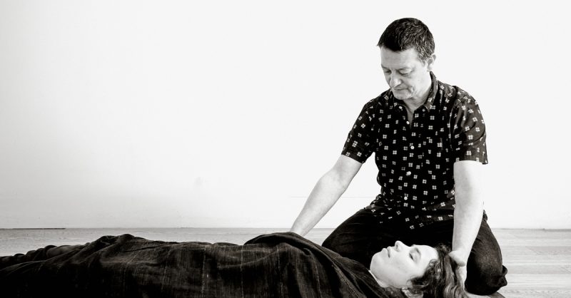 Séance De Massage Bien-Être Shiatsu Avec Indigo Shiatsu Paris Paris OohN.com Special Offers, Deals & Discounts in France 3