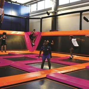 Session De Trampoline Et Funclimb Avec Exalto Lyon OohN.com Special Offers, Deals & Discounts in France