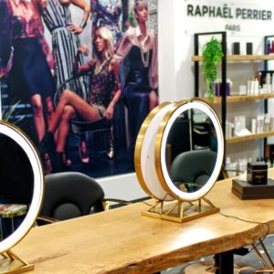 Shampoing, Coupe Et Brushing Chez Raphaël Perrier Paris Paris OohN.com Special Offers, Deals & Discounts in France