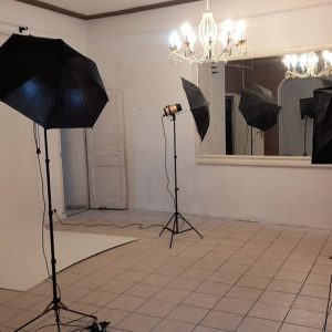 Shooting Photo Pour 4 Personnes Reims OohN.com Special Offers, Deals & Discounts in France