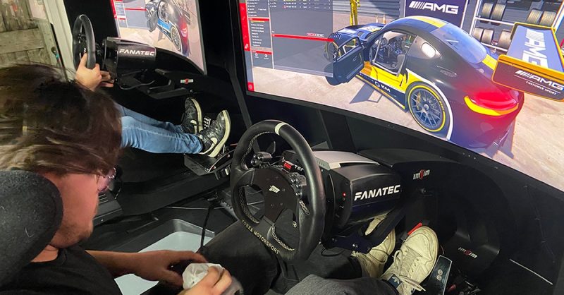 Simulateur Automobile Sur Vérins Avec Racing Sensations La Rochelle OohN.com Special Offers, Deals & Discounts in France 2