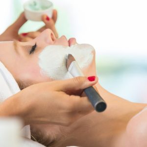 Soin Du Visage Anti-Âge À Linstitut Labelso Fréjus – Saint-Raphaël OohN.com Special Offers, Deals & Discounts in France