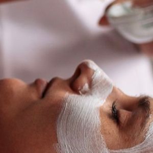 Soin Du Visage Au Choix Avec Luxury Beauty Aix-en-Provence OohN.com Special Offers, Deals & Discounts in France