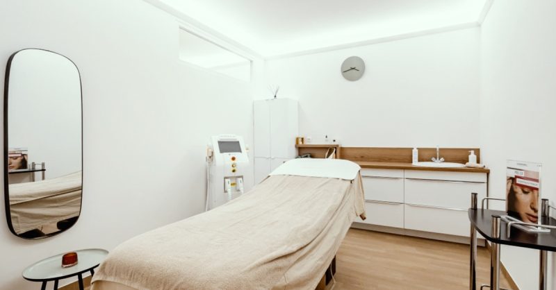 Soin Du Visage Au Choix Chez A.M Institut – Skin Expert Marseille OohN.com Special Offers, Deals & Discounts in France 3