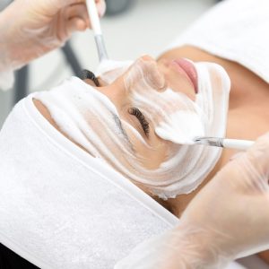 Soin Du Visage Au Choix D1h Ou 1h15 À Zhanna Academy Marseille OohN.com Special Offers, Deals & Discounts in France
