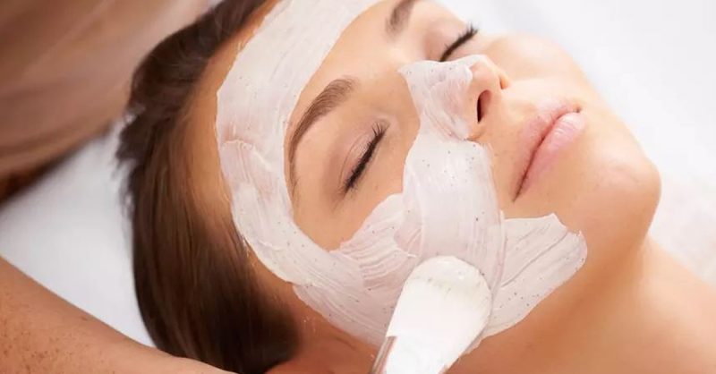 Soin Du Visage Et Épilation Des Sourcils À Linstitut By Shana Nice OohN.com Special Offers, Deals & Discounts in France