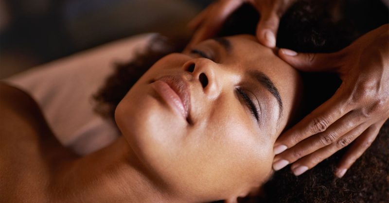 Soin Du Visage Et Modelage Du Corps En Option À La Beauté Indienne Paris OohN.com Special Offers, Deals & Discounts in France