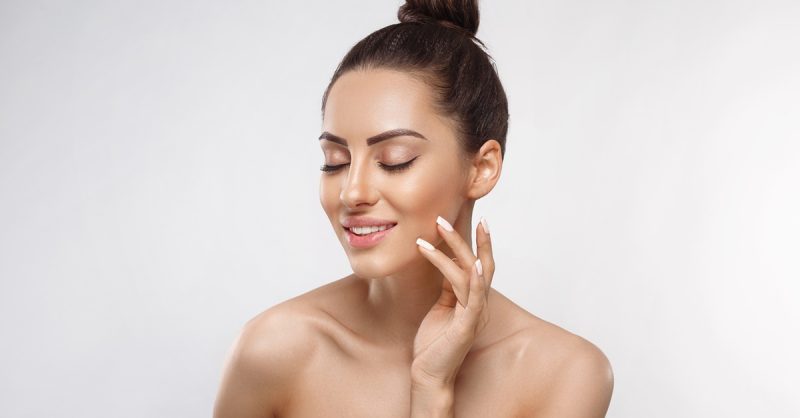 Soin Visage Apaisant, Hydratant Ou Micronedling Chez Aesthetic France Val-d-Oise OohN.com Special Offers, Deals & Discounts in France