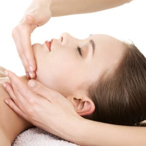 Soin Du Visage Ou Skin Needling Avec Orienthaï Massages Et Beauté Marseille OohN.com Special Offers, Deals & Discounts in France