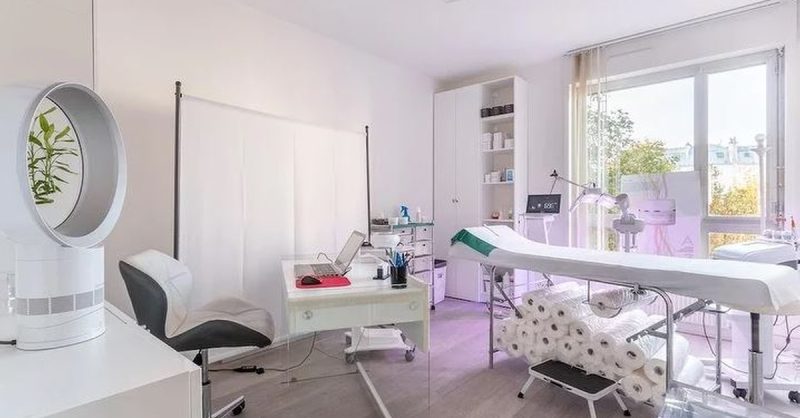 Soin Du Visage Peeling Au Choix Avec Visages Centre Peeling Dolorès Paris OohN.com Special Offers, Deals & Discounts in France