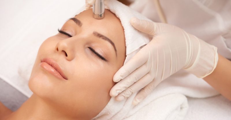 Soin Microneedling Ou Détox Avec Luminothérapie Chez Histoire Dongles Toulouse OohN.com Special Offers, Deals & Discounts in France