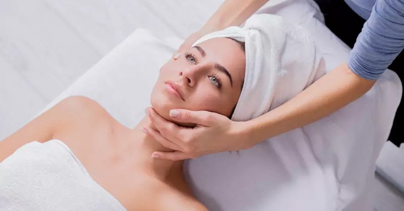 Soin Microneedling Ou Hydrafacial À Line Makeup Lyon OohN.com Special Offers, Deals & Discounts in France