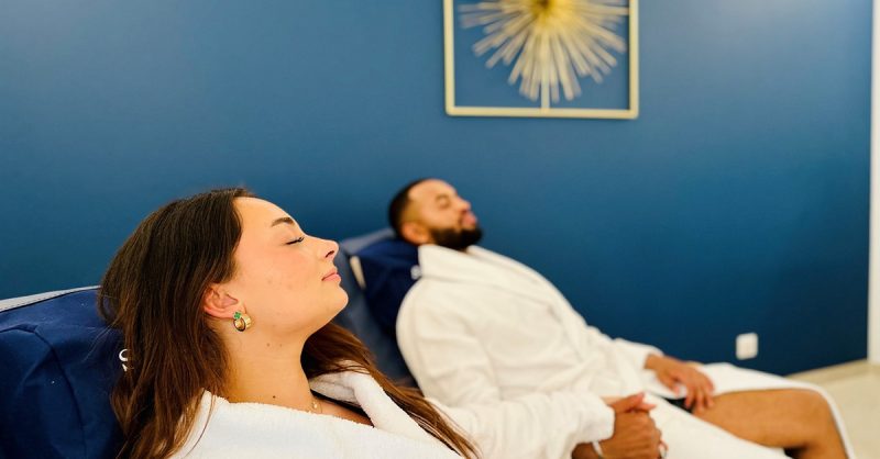Spa Privatif Pour 2 À 6 Personnes Avec Spa Deauville Paris OohN.com Special Offers, Deals & Discounts in France 2