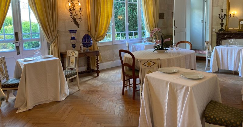 Un Séjour Entre Détente Et Œnologie À La La Villa Du Château Belloy Paris OohN.com Special Offers, Deals & Discounts in France 3