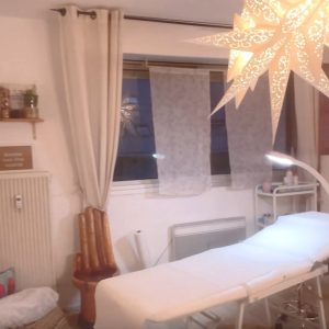 Une Séance De Plasma Lift Sur Une Zone Au Choix Avec Glam Attitude Strasbourg OohN.com Special Offers, Deals & Discounts in France