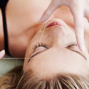 Une Séance Dépilation Au Fil Du Visage Ou Des Sourcils Aix-en-Provence OohN.com Special Offers, Deals & Discounts in France