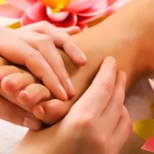 Vers Un État De Bien-Être Profond : Réflexologie Plantaire À Marseille Marseille OohN.com Special Offers, Deals & Discounts in France