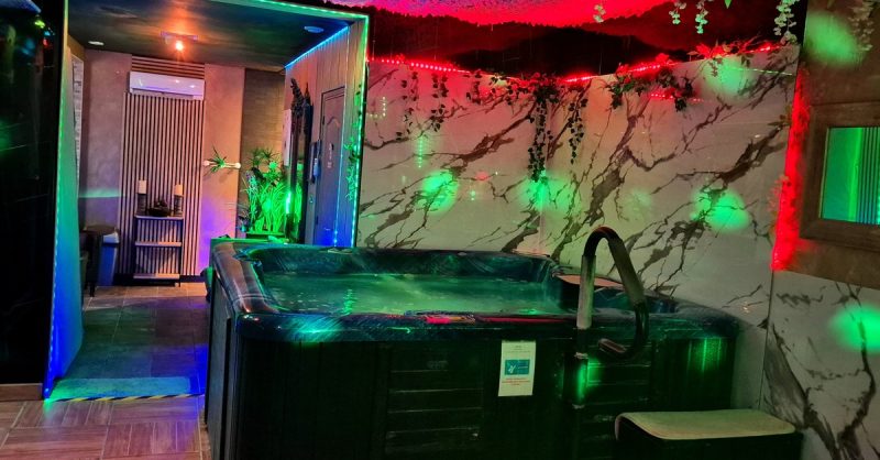 Votre Bulle De Sérénité Privée À Deux À Zen Au Spa Lille OohN.com Special Offers, Deals & Discounts in France