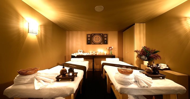 Votre Instant Magique : Modelage Relaxant Ou Huiles Chaudes À Paris Paris OohN.com Special Offers, Deals & Discounts in France 2